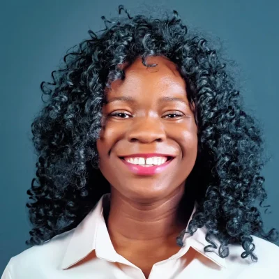 Positive young African-American woman with curly hair turns head and smiles looking into camera on black background in studio close view SSUCv3H4sIAAAAAAAAClxSu47bMBD8FrO2HFEvy+ruiusOuP4UBCs+LOYoUeDjkoPhJm3yNSmCAAHyDfYfZUnbCZBudzA7O7PkgQzgFCPdgSitg/MWvDIz6fI1sWLmwqby1ZZNnirBlTdWgU7dAJ6NM0yCdHPQ+rgmzoMPTjhUxI6BF3ukp/626vkQcdKRewHBv717ADfGnTgcBoSfwMqAksf1jfgkzKLFX8KjckxoDbMwwZHj+zWBvZjZW9yJS63QApKFZ1IISXkj86zNeZNVXNKsres848Do0MotFawiKPDyyQs7XV1D4MpEw6+GgUawRHCxiql5f2EYP8bLHIg2ZoEBvXUSmWJNRnDOhJlfgXgDvKqZLnOz8dEXwSgcT4MVLYumqMt6t60L2tKqqcjtiKPCQZtSRciwF8WvDhXqk3oHu0rKNtuWUGbVthUZtMCyRhZNs6t3tCoGFAuLNsB9CuTG4DFoEiMdxajcDOJfy62AyXkVHxRbWpRWpmpQ+8RaRhOVIlUsximfAHSFCIP5P85iZl5f9miYMEnE1GcPWGEKaeyU3teCQ1foVceDL+BHBB+6vl+tVqfv56+nX6ffpx+nn+cv5299X+QF3eTVhuZ9f6fcCB8e8dNqDnldbT4ue3L8AwAA//8DAAbkhCrWAgAA